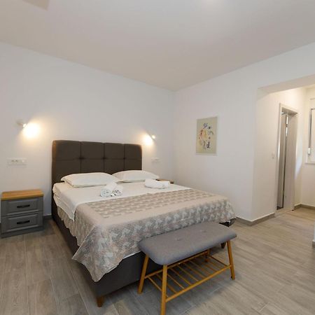 شقة Apartman Maro ماكارسكا المظهر الخارجي الصورة