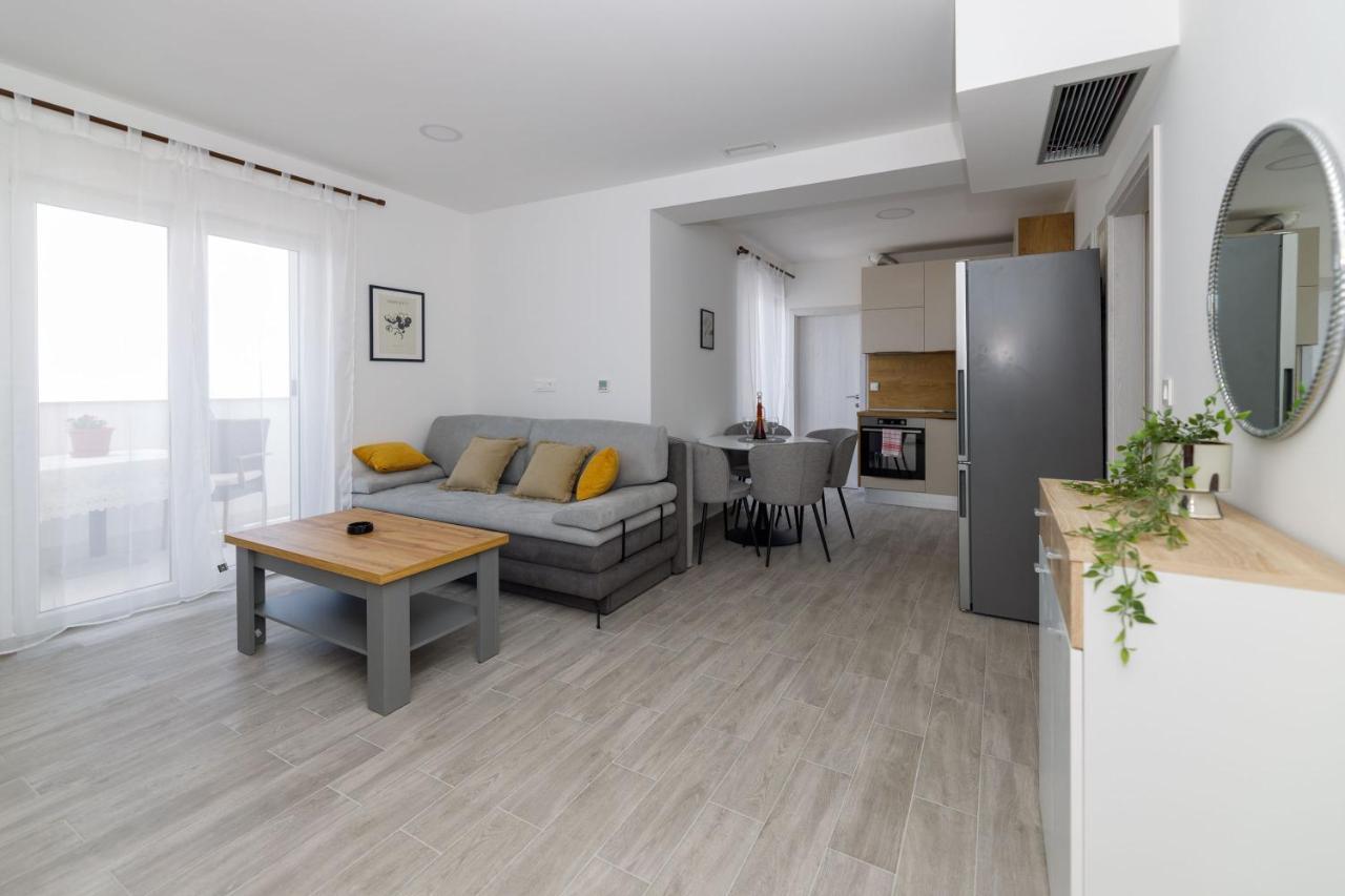 شقة Apartman Maro ماكارسكا المظهر الخارجي الصورة