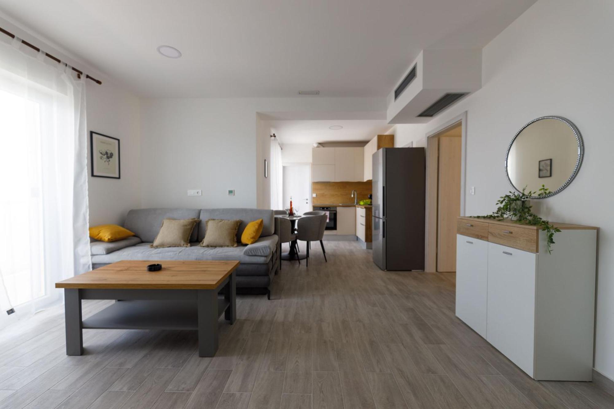شقة Apartman Maro ماكارسكا المظهر الخارجي الصورة